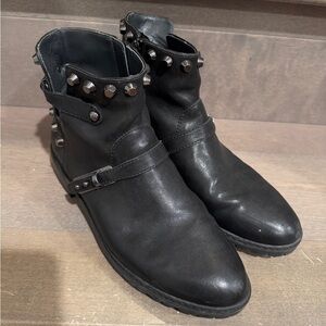 Stuart Weitzman Ankle Boots
